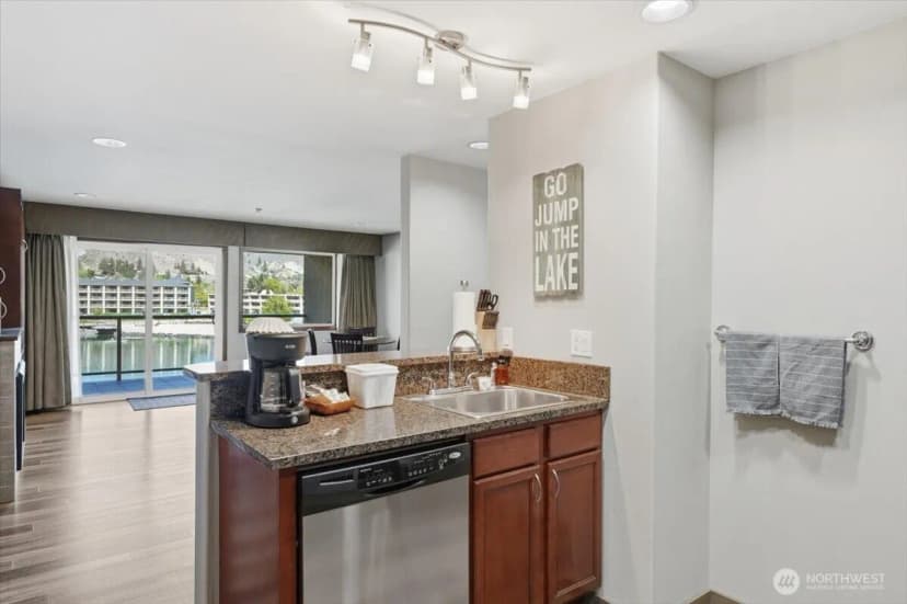 Property photo for 322 W Woodin Avenue #642, Chelan photo 16
