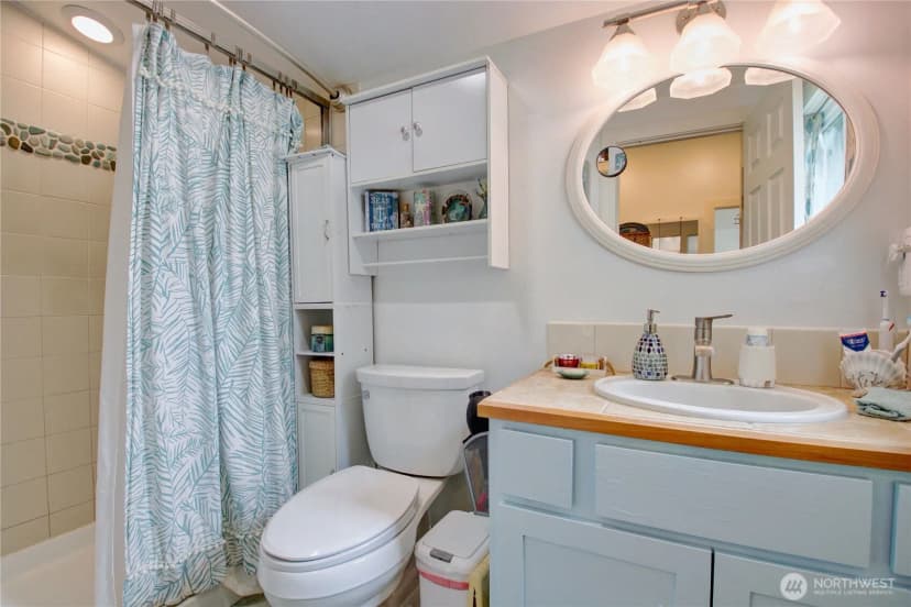 Property photo for 17218 Schuhs Lane, Stanwood photo 32