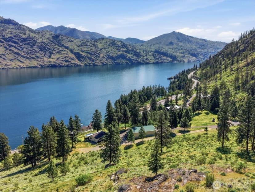 Property photo for 170 Hania Lane, Chelan photo 4