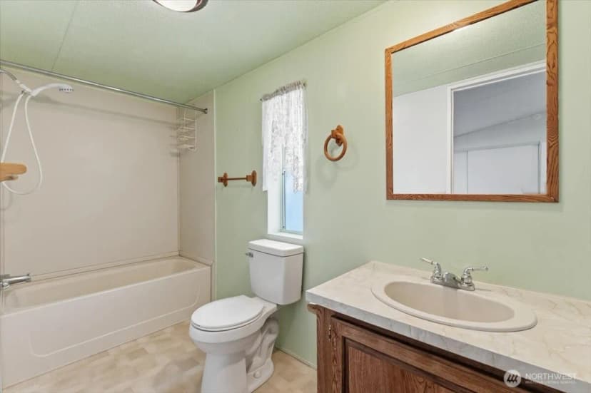 Property photo for 170 Hania Lane, Chelan photo 35