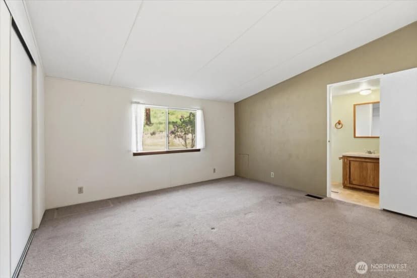 Property photo for 170 Hania Lane, Chelan photo 34