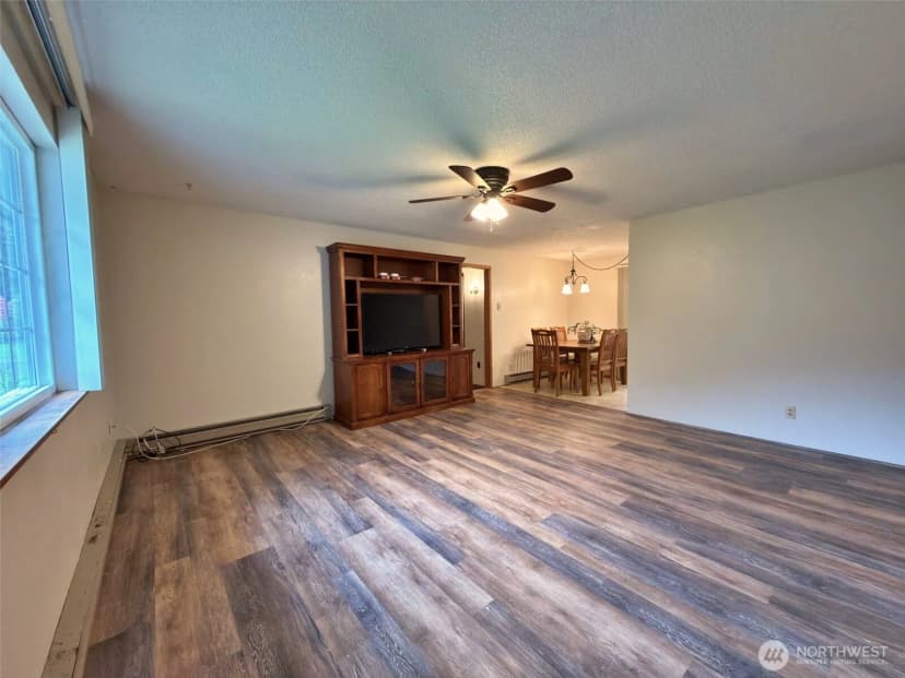 Property photo for 1123 Tilton Way, Morton photo 20
