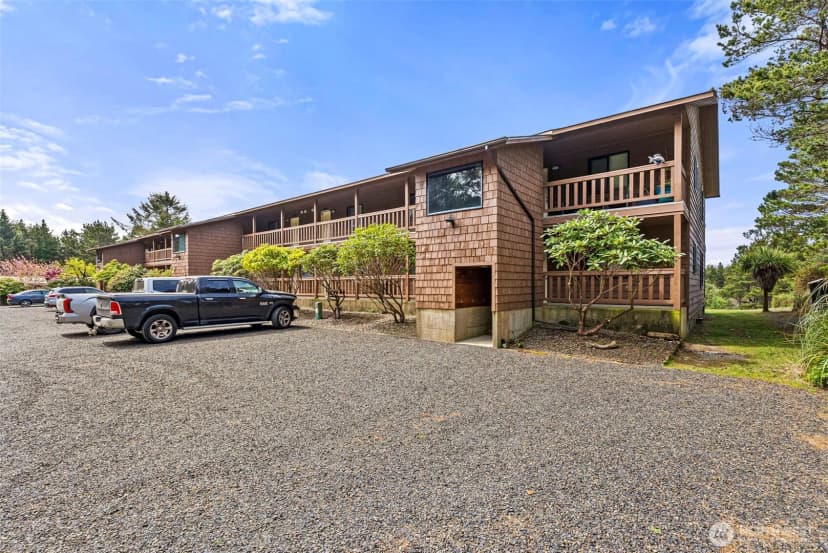 Property photo for 2855 S Forrest Street #206, Westport photo 9
