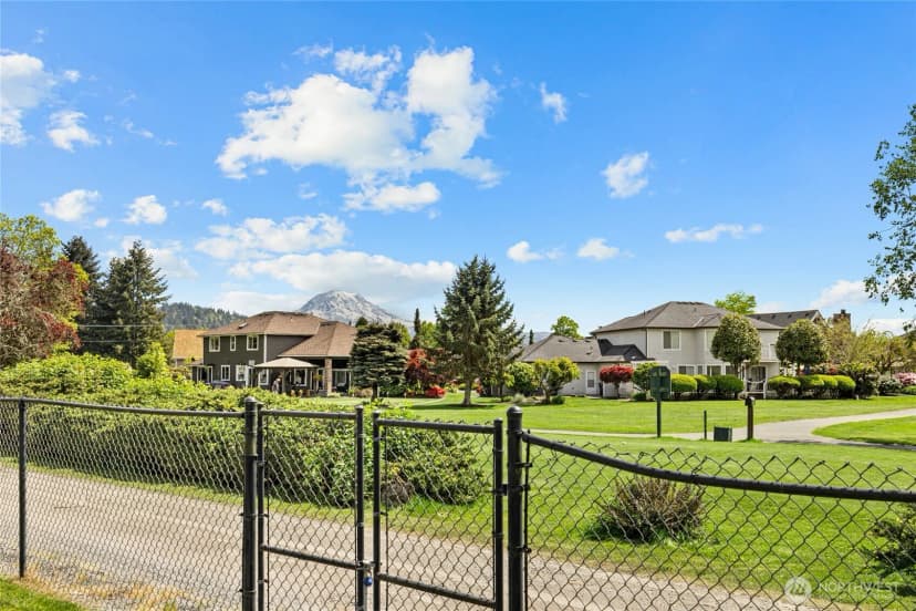 Property photo for 14502 148th Street E, Orting photo 3