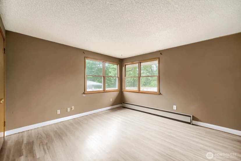 Property photo for 10412 Se 219th Street, Kent photo 14
