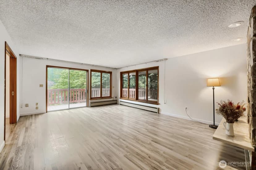 Property photo for 10412 Se 219th Street, Kent photo 5