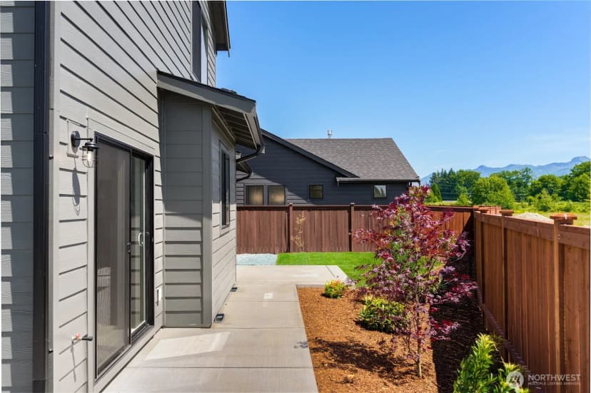 Property photo for 627 Legacy Way, Sedro Woolley photo 4