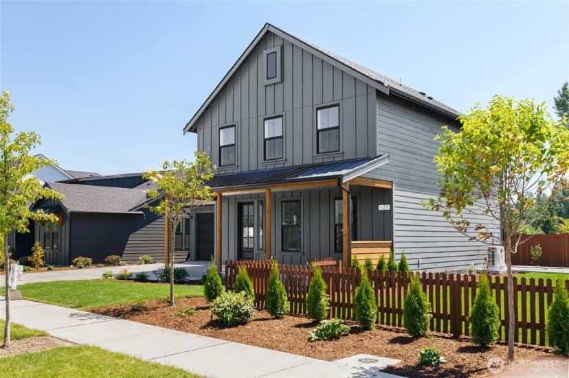 Property photo for 627 Legacy Way, Sedro Woolley