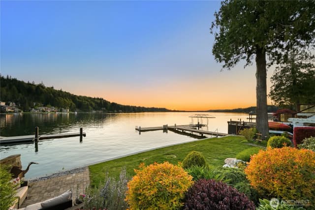 Property photo for 21 Strawberry Point Road, Bellingham