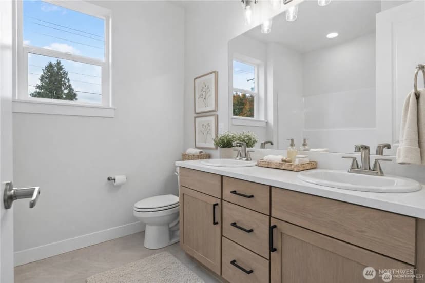 Property photo for 245 Eminence Avenue, Winlock photo 6