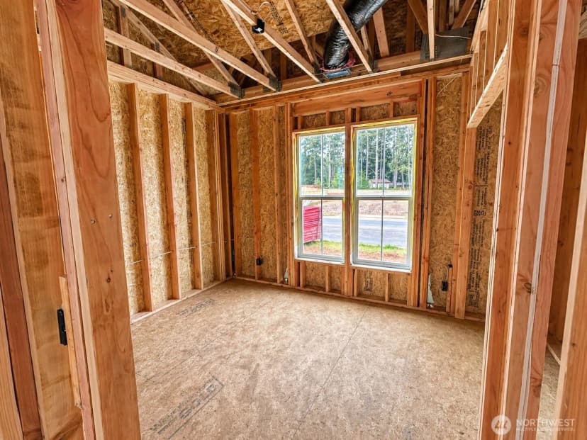 Property photo for 245 Eminence Avenue, Winlock photo 10