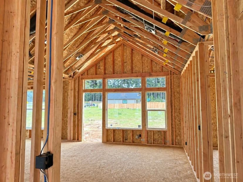 Property photo for 245 Eminence Avenue, Winlock photo 9