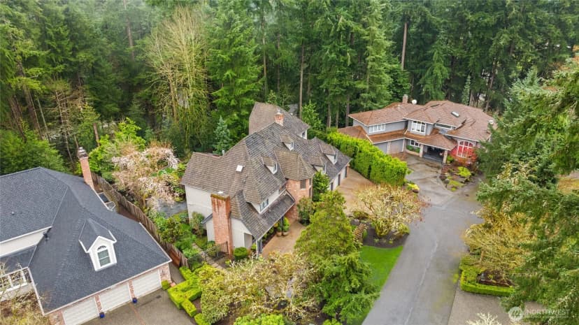 Property photo for 3240 126th Avenue Ne, Bellevue photo 36