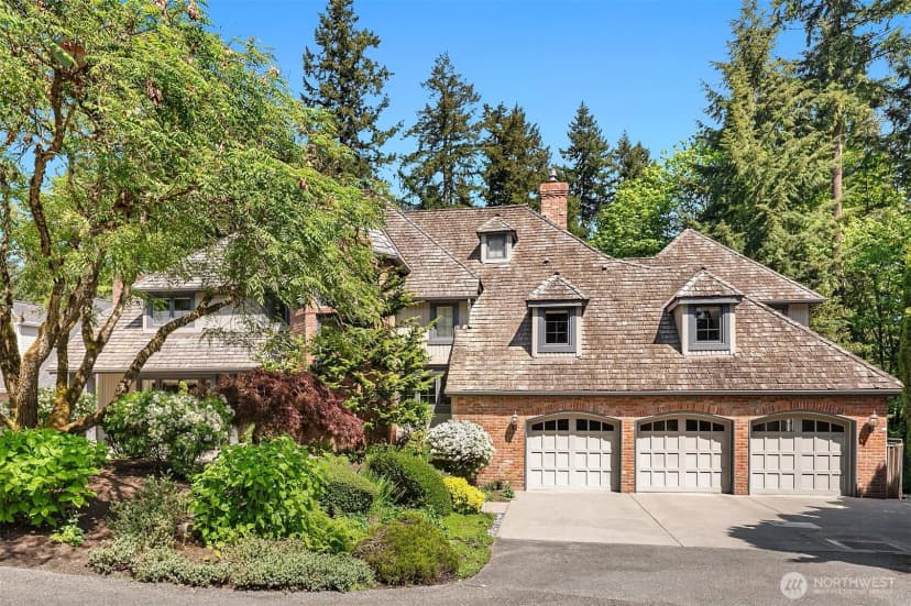 Property photo for 3240 126th Avenue Ne, Bellevue photo 3