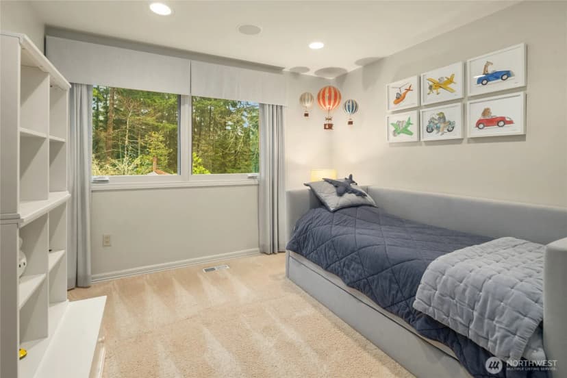 Property photo for 3240 126th Avenue Ne, Bellevue photo 26