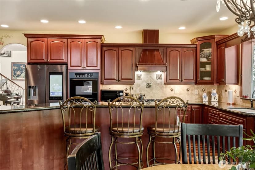 Property photo for 1107 9th Street, Mukilteo photo 8
