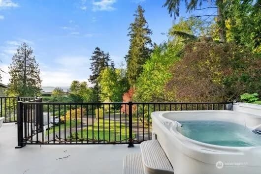 Property photo for 1107 9th Street, Mukilteo photo 22