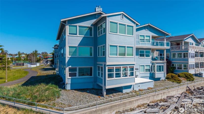 Property photo for 651 Se Bayshore Drive #e102, Oak Harbor photo 31