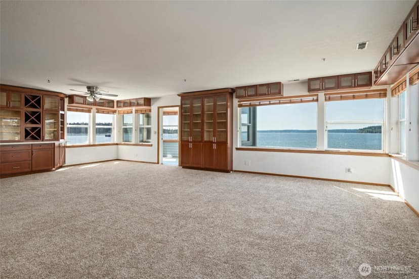 Property photo for 651 Se Bayshore Drive #e102, Oak Harbor photo 24