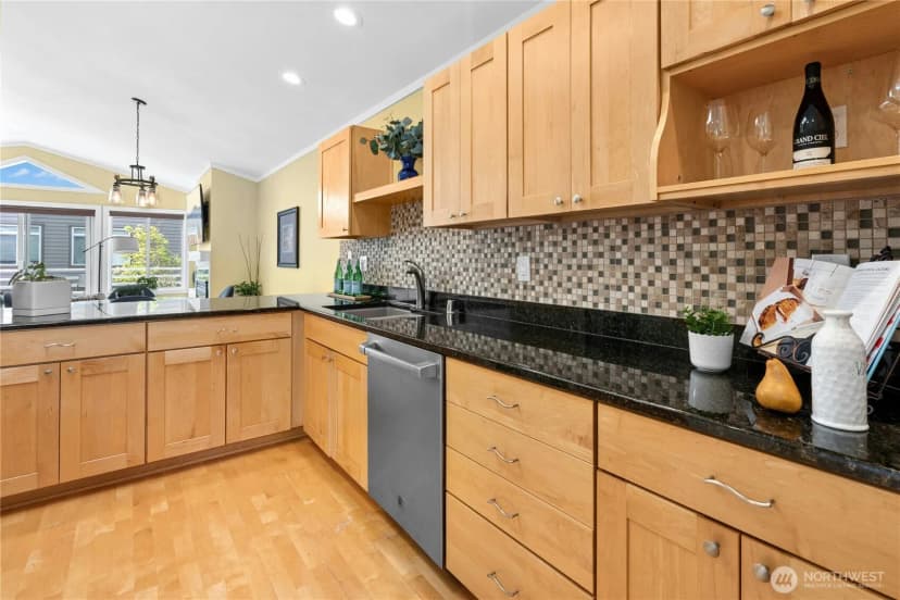 Property photo for 520 Walnut Street #3, Edmonds photo 25
