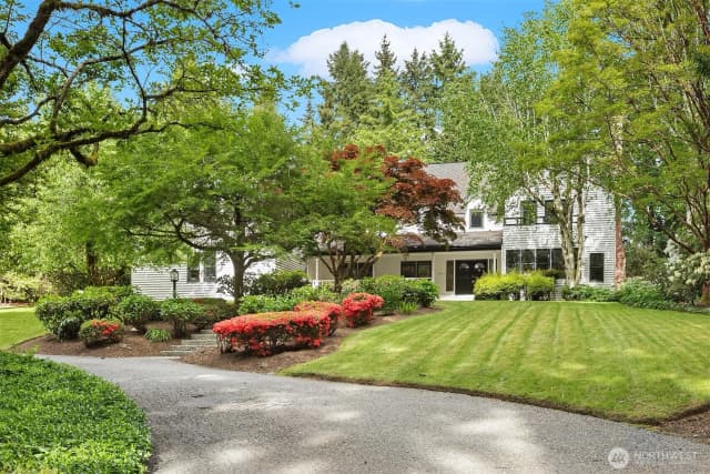Property photo for 2857 134th Avenue Ne, Bellevue