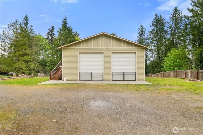Property photo for 8178 Sandy Road Ne, Bremerton photo 4