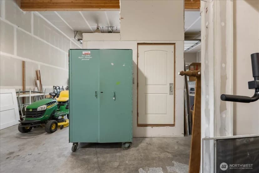 Property photo for 8178 Sandy Road Ne, Bremerton photo 18