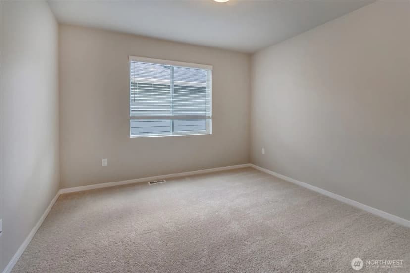 Property photo for 18208 37th Avenue Ct E, Tacoma photo 23