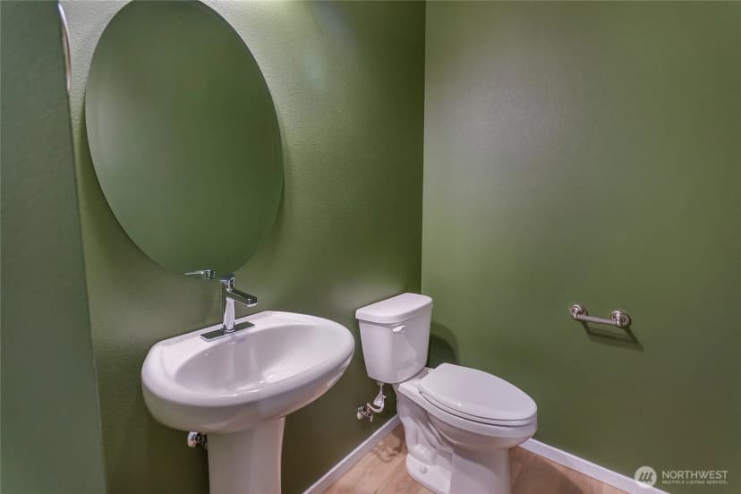 Property photo for 18208 37th Avenue Ct E, Tacoma photo 16