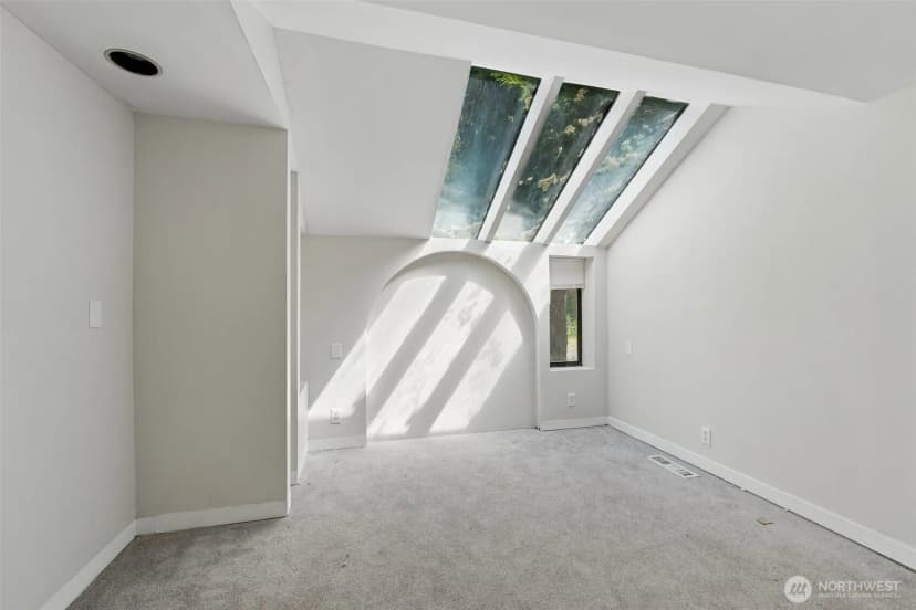 Property photo for 10702 Hill Terrace Sw Terrace Sw, Lakewood photo 16