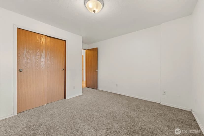 Property photo for 3701 Autumnwood Court Se, Olympia photo 11