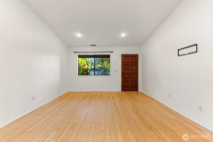 Property photo for 3701 Autumnwood Court Se, Olympia photo 9