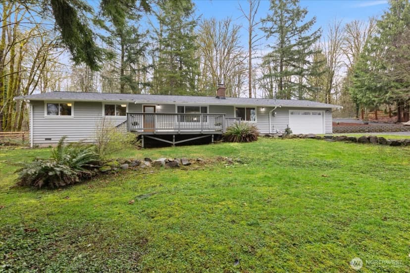 Property photo for 13425 N Echo Lake Road, Snohomish photo 2