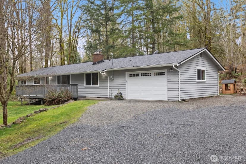 Property photo for 13425 N Echo Lake Road, Snohomish photo 3