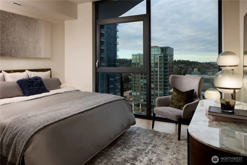 Property photo for 838 Avenue Square Ne #1805, Bellevue photo 6