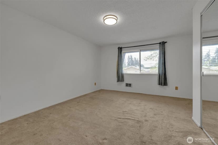 Property photo for 20620 76th Ave W #c, Edmonds photo 7