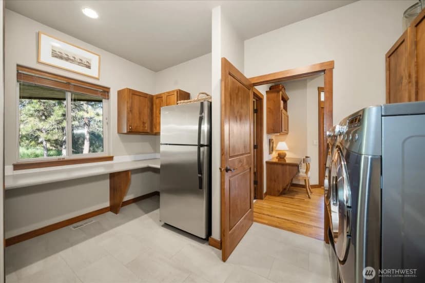 Property photo for 2415 Hangman Creek Lane, Spokane photo 21