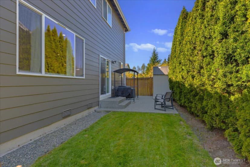 Property photo for 1074 Ridge Street, Mukilteo photo 36