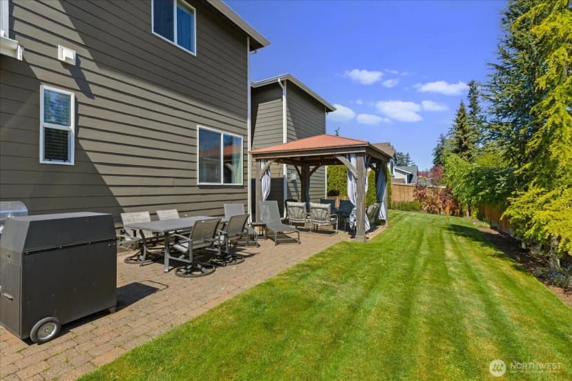 Property photo for 1074 Ridge Street, Mukilteo photo 34