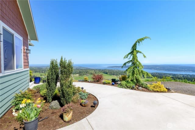 Property photo for 413 Mount Place, Sequim photo 3