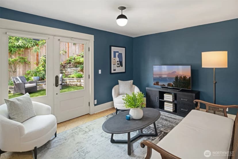 Property photo for 1507 Madrona Drive, Seattle photo 9