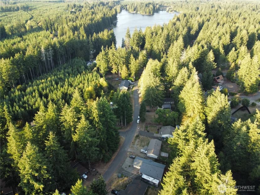 Property photo for 121 E Stavis Road, Shelton photo 26