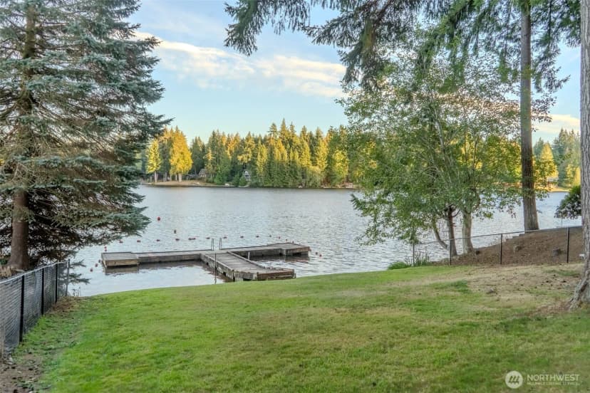Property photo for 121 E Stavis Road, Shelton photo 24
