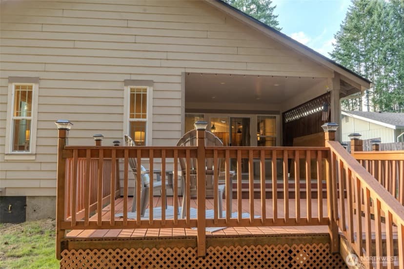 Property photo for 121 E Stavis Road, Shelton photo 17