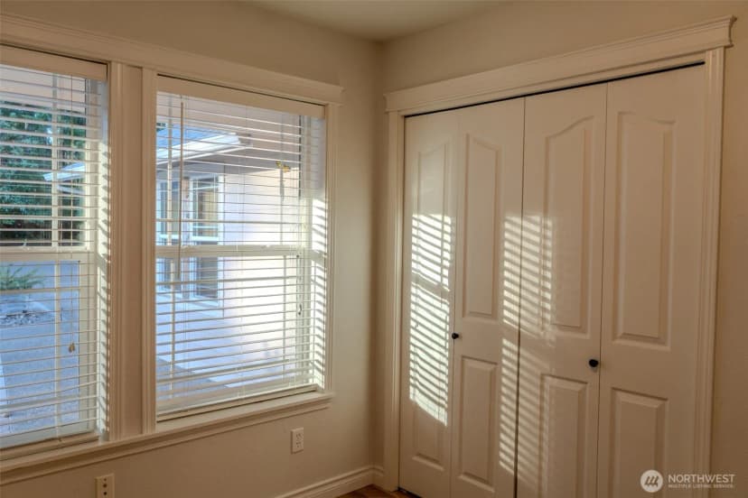 Property photo for 121 E Stavis Road, Shelton photo 10