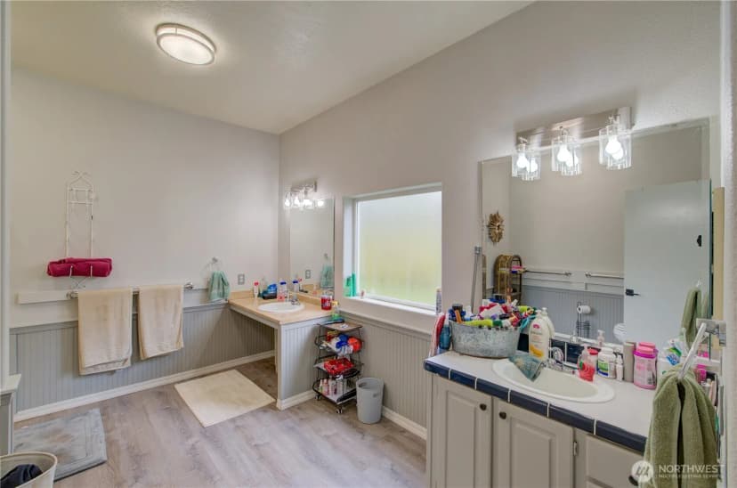 Property photo for 10419 Sandridge Road Se, Long Beach photo 21