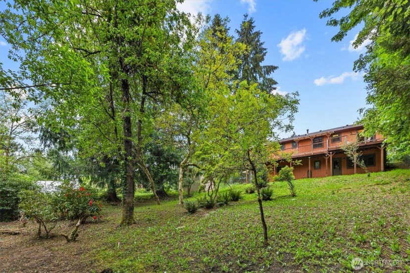 Property photo for 510 Frederick Street Ne, Olympia photo 12