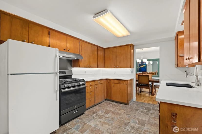 Property photo for 510 Frederick Street Ne, Olympia photo 7