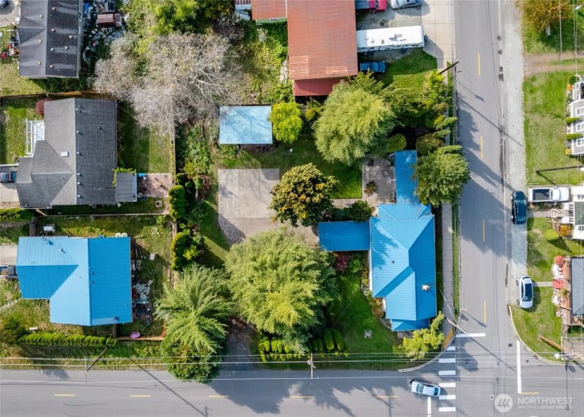 Property photo for 7362 N Superior Avenue, Concrete photo 35