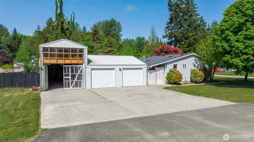 Property photo for 459 Commercial Avenue, Darrington photo 23